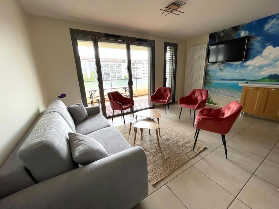 Le Calme Dans Le Triangle D'Or Apartment อานซี ภายนอก รูปภาพ